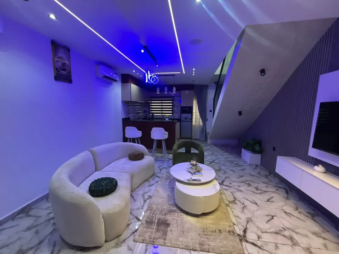Ob’okhian Suite — photo 6